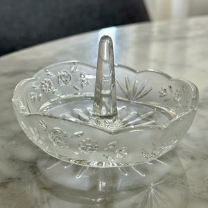 Vintage Onedia Crystal Ring and Jewelry Holder